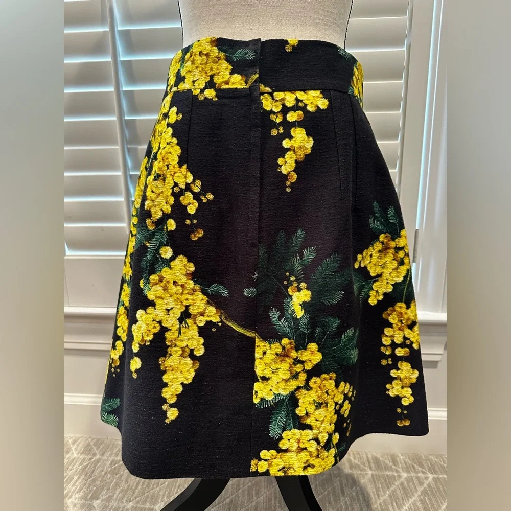 Dolce & Gabbana Black & Yellow Floral Acacia Mimosa Print Crepe Skirt size 46 L - Picture 4 of 12